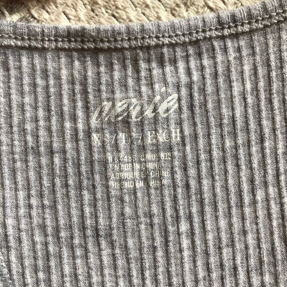 Aerie tie front cropped tank top - Picture 2 of 4